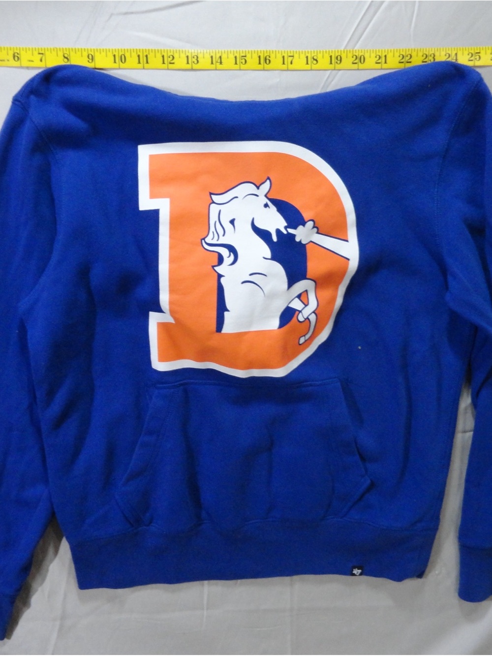 ‘47 Brand Denver Broncos Hoodie Women’s Small Blue NFL Pullover Sweatshirt